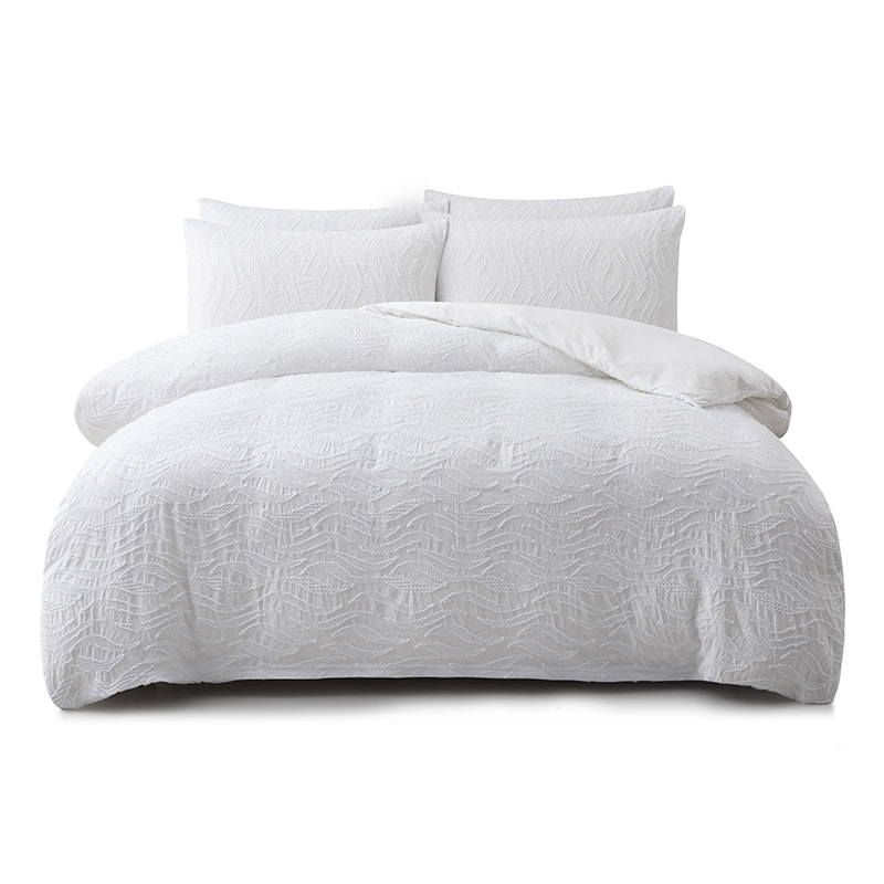 3PC Comforter Set That Combines Clipping and Carving and Waffle Craftsmanship