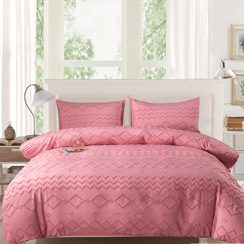 Bohemian Style Polyester Tufted Comforter Set