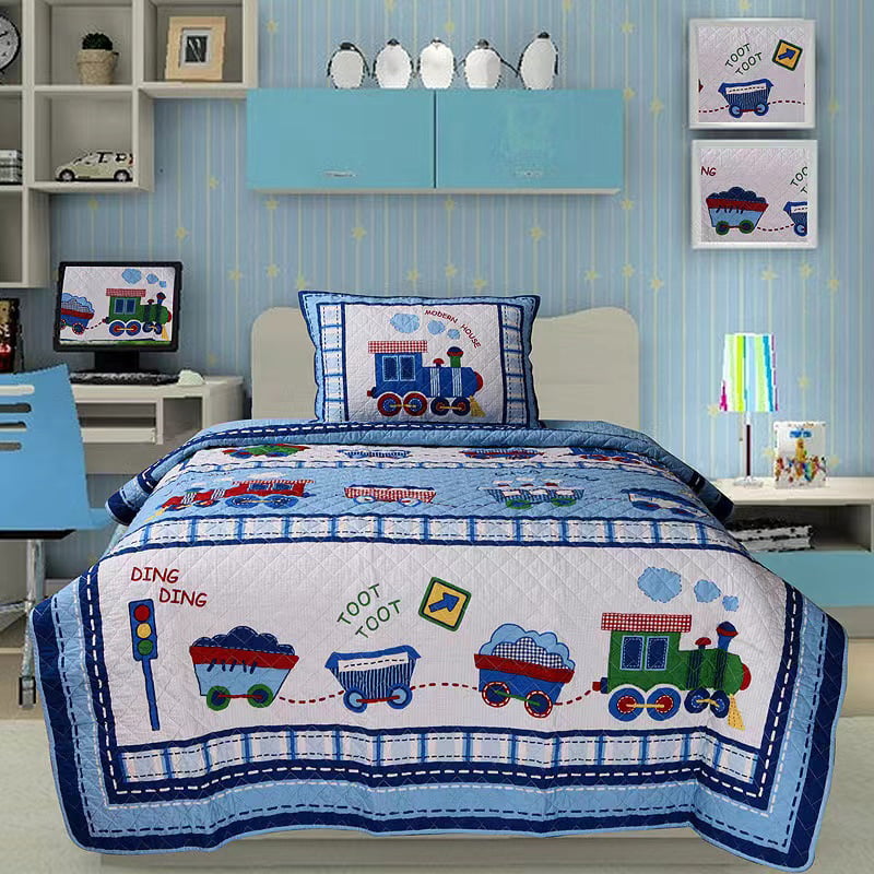 Youth Style Pure Cotton Quilt Three Piece Set with Fashionable Print Design