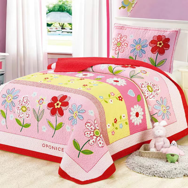 Youth Style Pure Cotton Quilt Three Piece Set with Fashionable Print Design