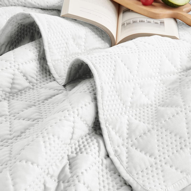 3D Ultrasonic Diamond Pattern Quilt Set