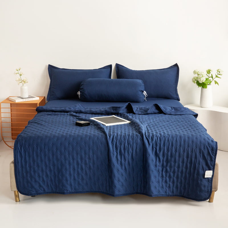 Soft Ultrasonic Washed Quilt Three Piece Set