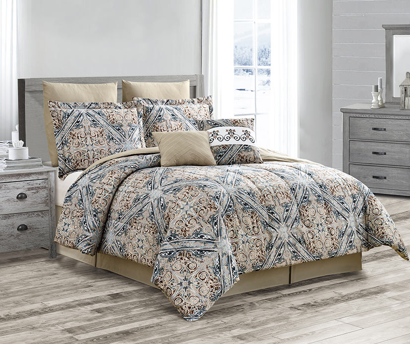 How a Polyester Printed Comforter Set Enhances Your Bedroom Aesthetic